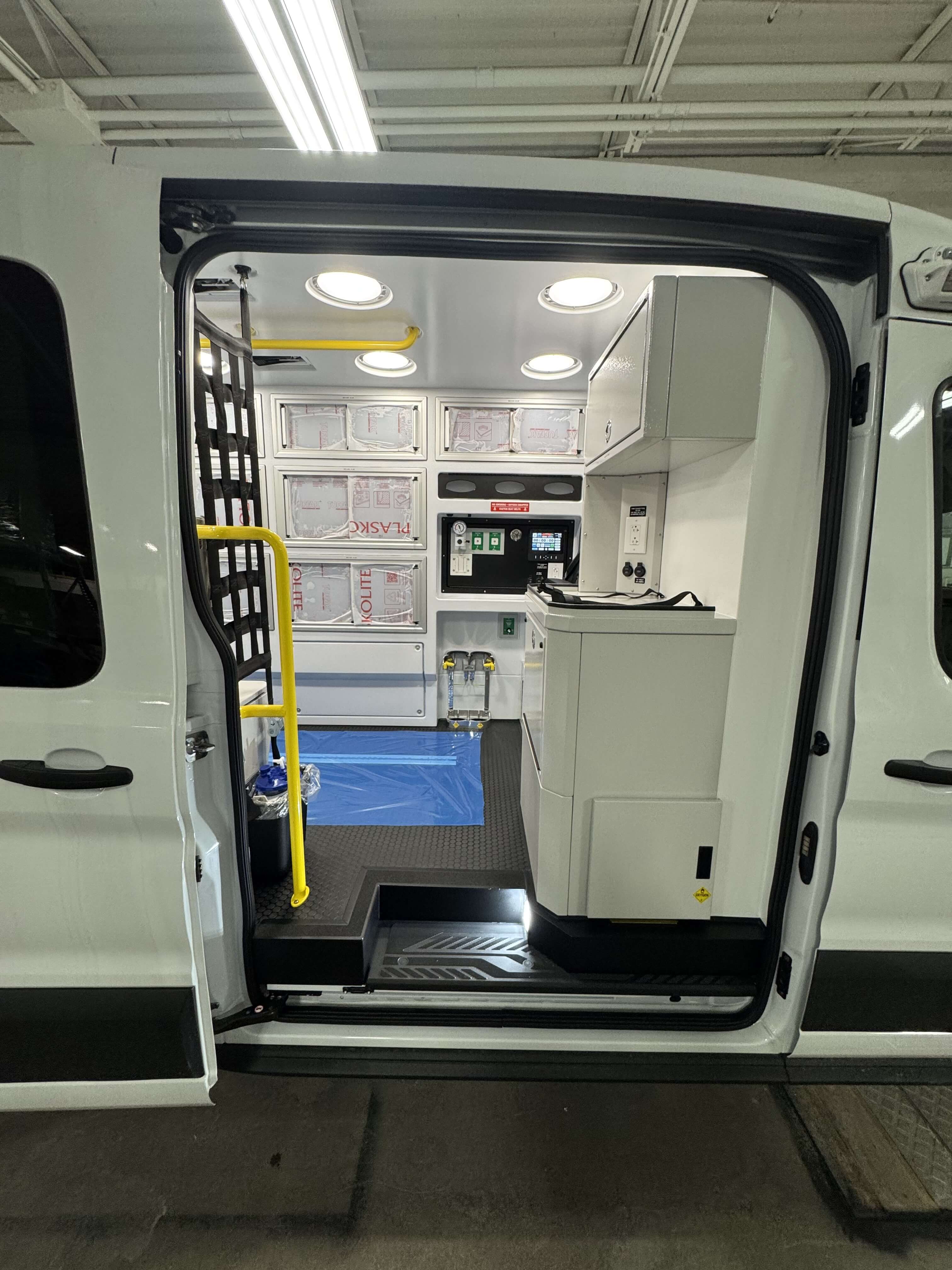 High Ground Conversions RTR Ambulance